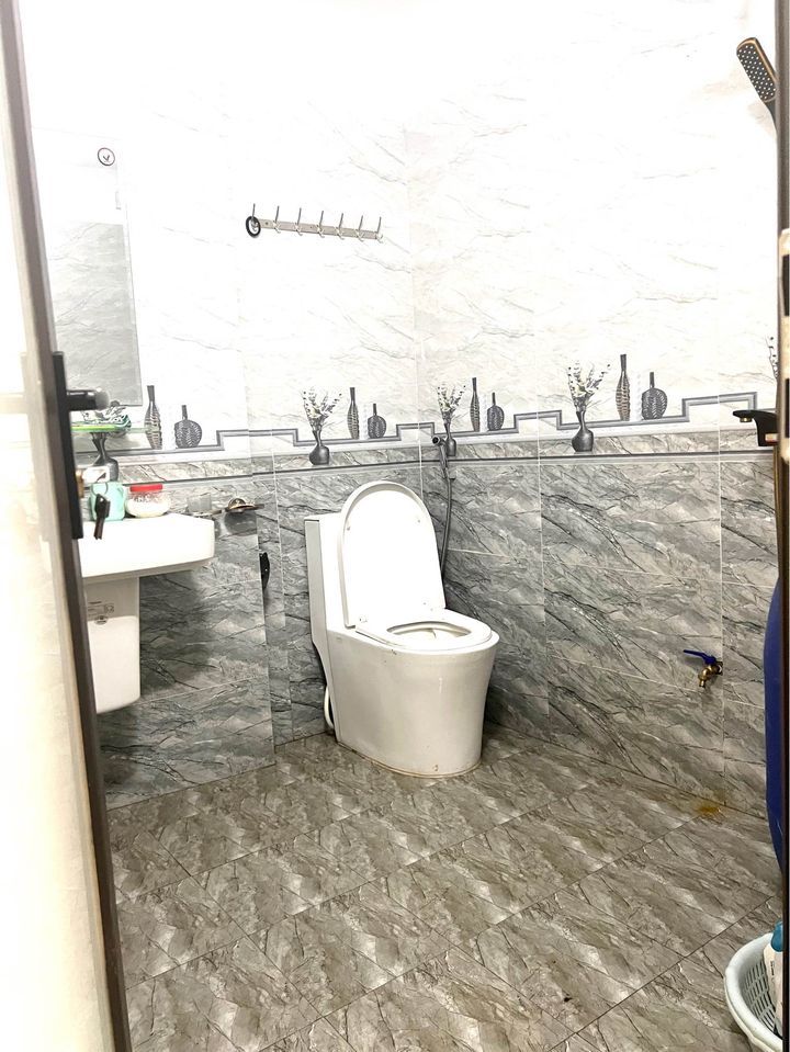 NHÀ ĐẸP ĐÓN TẾT nhà 3 tầng tổ 5 Tiền Phong Thành Phố Thái Bình
