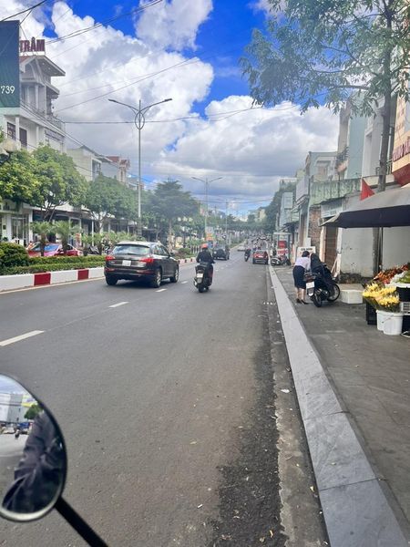 Chủ cần tiền pán nhanh đất số 191 Cách Mạng tháng Tám hai mặt tiền- phường Hoa Lư ngay tttp Pleiku