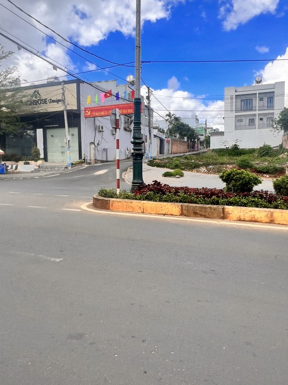 Chủ cần tiền pán nhanh đất số 191 Cách Mạng tháng Tám hai mặt tiền- phường Hoa Lư ngay tttp Pleiku