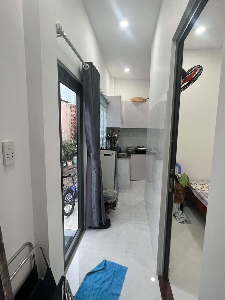 CHỦ GỬI BÁN GẤP CĂN NHÀ NHÀ NHỎ XINH ĐẸP THỦ ĐỨC - TẶNG FULL NỘI THẤT 300tr - GIÁ CHỈ 3,35 TỶ.