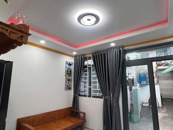 CHỦ GỬI BÁN GẤP CĂN NHÀ NHÀ NHỎ XINH ĐẸP THỦ ĐỨC - TẶNG FULL NỘI THẤT 300tr - GIÁ CHỈ 3,35 TỶ.