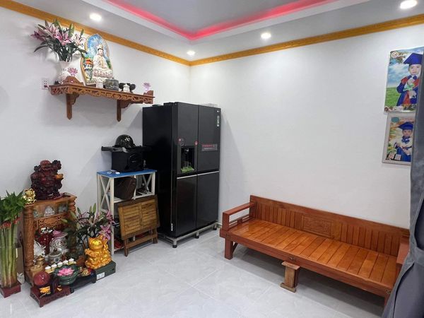 CHỦ GỬI BÁN GẤP CĂN NHÀ NHÀ NHỎ XINH ĐẸP THỦ ĐỨC - TẶNG FULL NỘI THẤT 300tr - GIÁ CHỈ 3,35 TỶ.