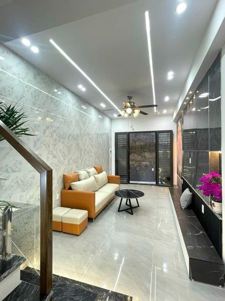 Mở bán căn nhà xinh đẹp 2,5 tầng mới tinh tại phố AN DƯỚNG - TÔNG ĐỨC THẮNG - NGUYỄN CÔNG HOÀ