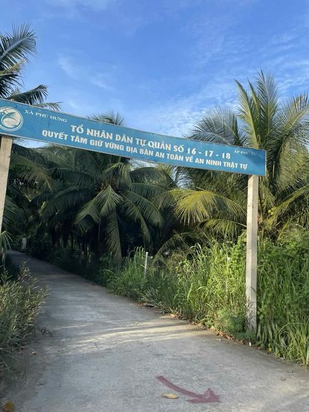 CẦN SANG NHƯỢNG LẠI 3900 M2 ĐẤT 300 THỔ CƯ THUỘC PHÚ HƯNG ,THÀNH PHỐ.BẾN TRE