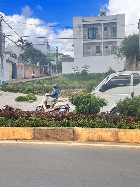 Chủ cần tiền pán nhanh đất số 191 Cách Mạng tháng Tám hai mặt tiền- phường Hoa Lư ngay tttp Pleiku
