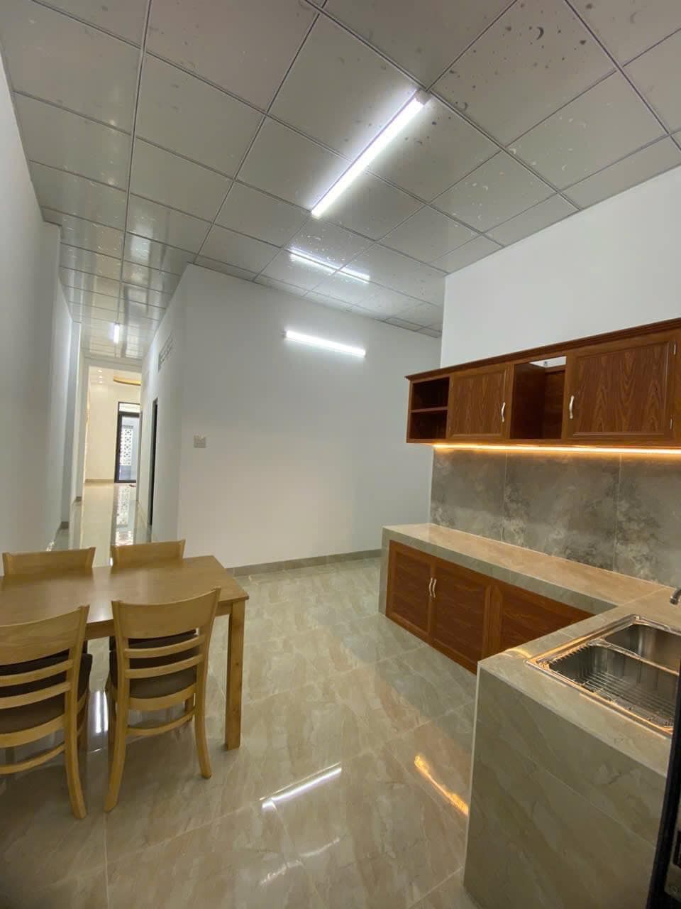 Bán căn nhà mới hoàn thiện hẻm 97 Liên Hương, P Vĩnh Quang; TP Rạch Giá ; Kiên Giang