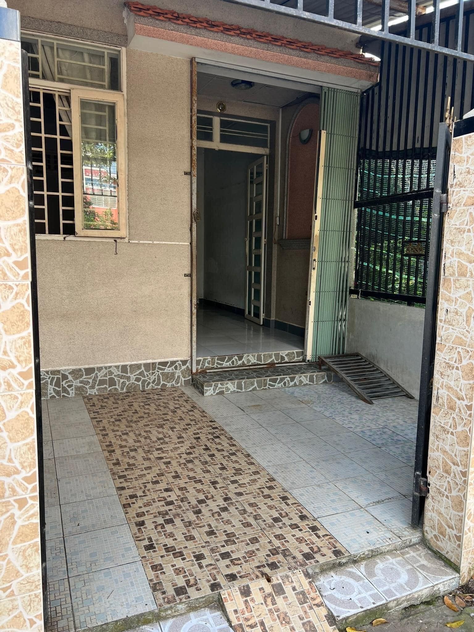 GÓC CHO THUÊ NHÀ KHU THIÊN PHÚ , PHƯỜNG 4, TP VĨNH LONG.