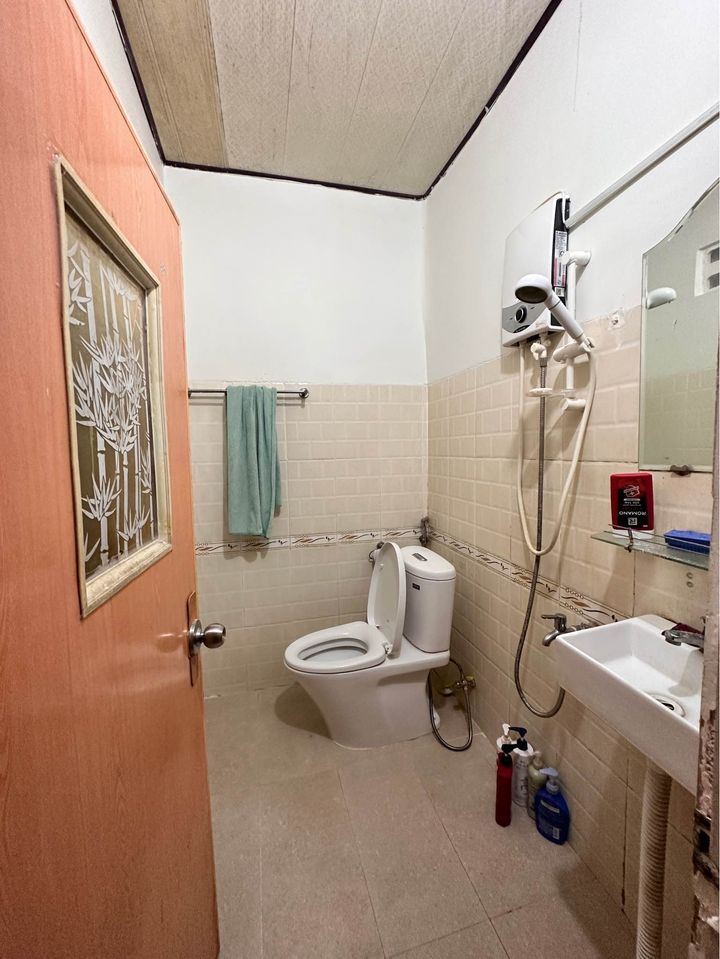 Bán nhà Gác lừng khu bàn cờ đường Lê Văn Tám, Phước Long, Nha Trang.