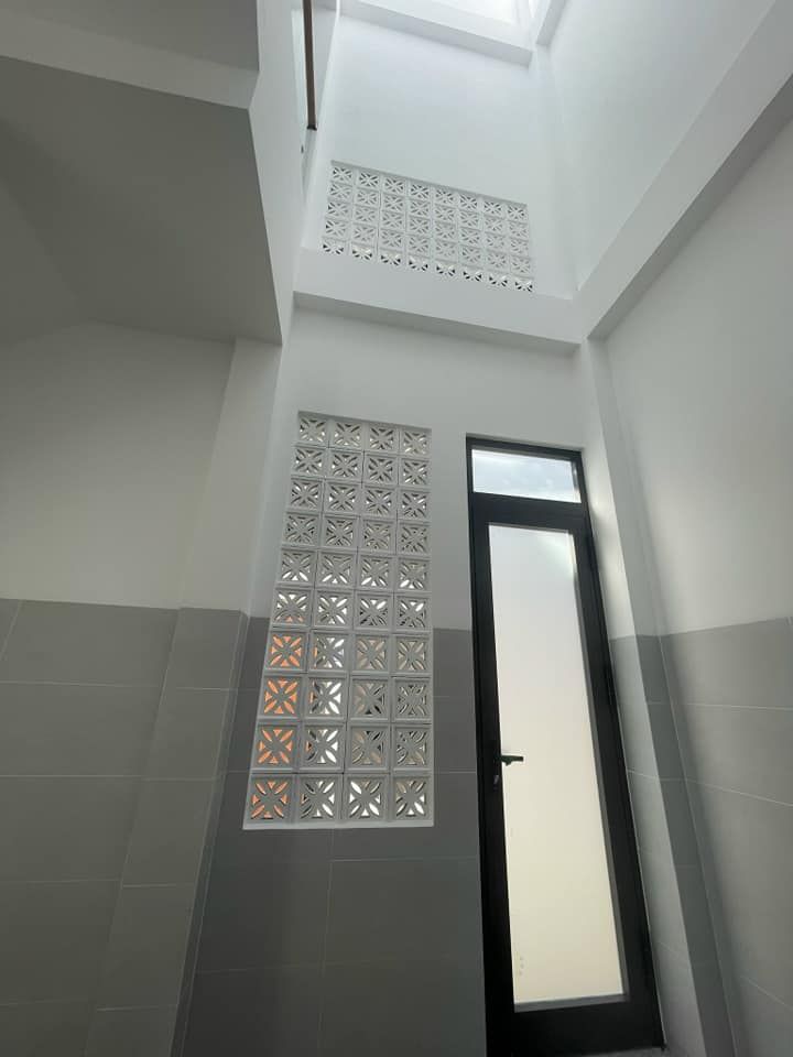Chủ gửi 2 căn nhà liền kề mới xây đẹp lung linh tại hẻm 505 Lương Định Của, xã Vĩnh Ngọc.