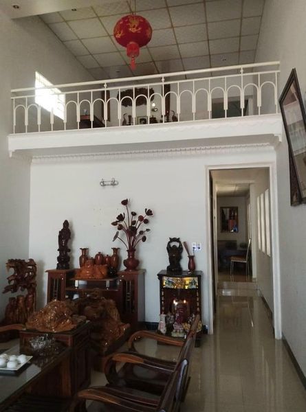 Cho thuê nhà mặt tiền Nguyễn Văn Cừ Pleiku Gia Lai Dt 5 x 40