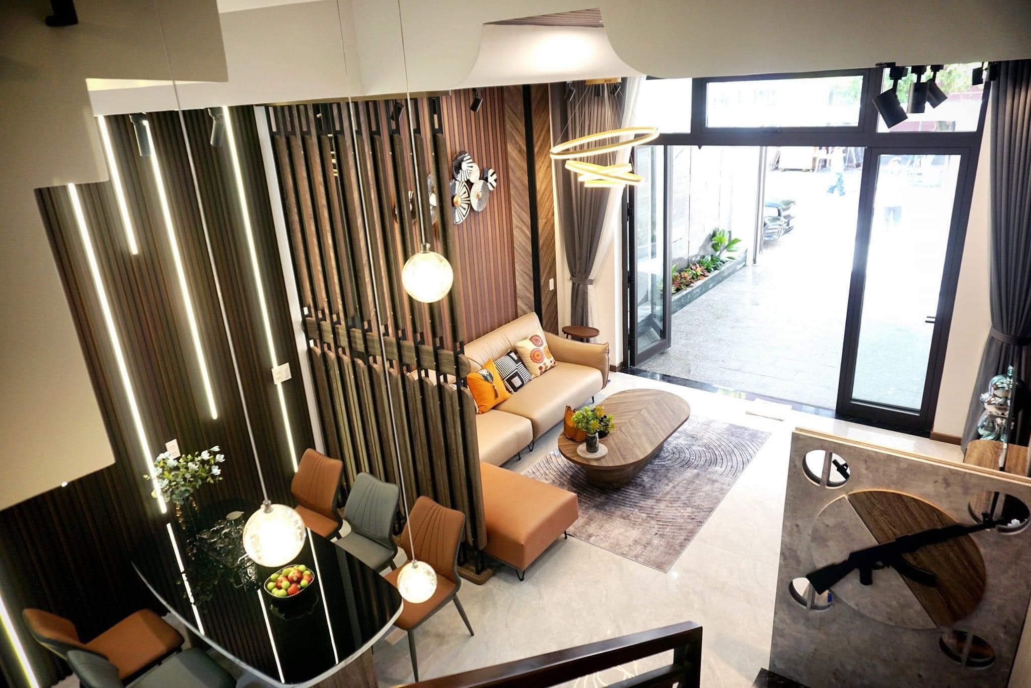 Cần bán nhà 3 tầng mới full nội thất xịn sò, sát Hoàng Thị Loan số 73 Đặng Minh Khiêm, Đà Nẵng