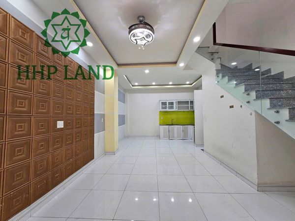 Cho thuê nhà cạnh KDC Tân Phong, Biên Hoà Đồng Nai giá 5.5 triệu