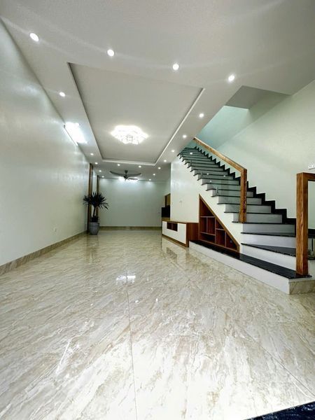 CĂN NHÀ PHỐ SIÊU ĐẸP ĐỂ ĐÓN TẾT GIÁP THÌN Ngay trường cấp1 Lý Tự Trọng, Phường Đông Sơn Thanh Hoá