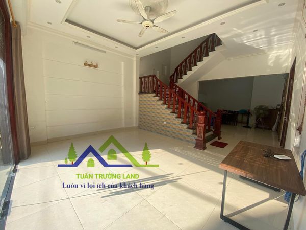 Chính chủ cho thuê nhà 5 tầng P.Dĩnh Kế Thành phố Bắc Giang Giá 10-25tr tuỳ mục đích sự dụng.