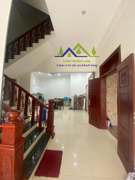 Chính chủ cho thuê nhà 5 tầng P.Dĩnh Kế Thành phố Bắc Giang Giá 10-25tr tuỳ mục đích sự dụng.