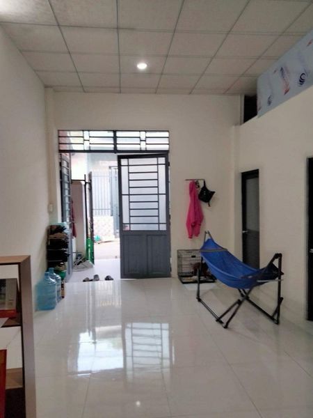 Cho thuê nhà cấp 4 phường bửu long. Dt: 7x10=70m2. Giá: 3,5tr/tháng cọc 1 tháng