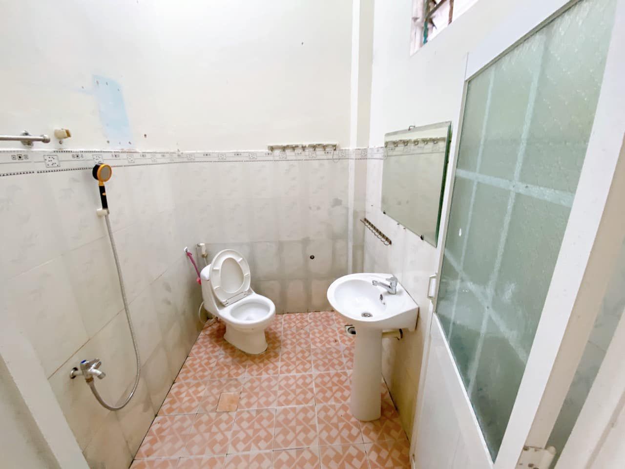 NHÀ 1 PN - GIÁ 3TRIỆU/ THÁNG CHO THUÊ NHÀ LÀNG DU LỊCH CHÍ LINH 405 nguyễn hữu cảnh p10 vũng tàu