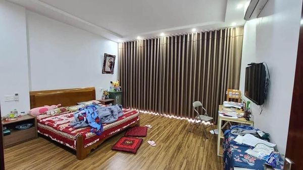 Bán nhanh nhà 2,5 tầng trung tâm Bắc Cường Lào Cai cực đẹp, giá hợp lý