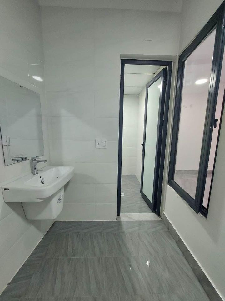 Cần bán nhà tại phường thạch linh tp hà tĩnh. đối diện trường cao đẳng y.