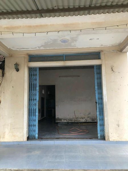 Cho thuê nhà mặt tiền đường Hoàng Diệu, Đông Thanh.