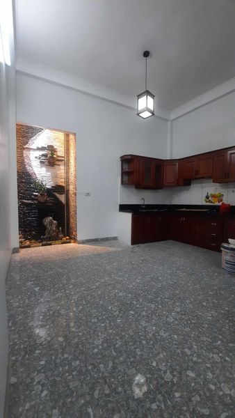 Nhà 3 Tầng Ngõ Gốc Mít Hùng Vương Nam Định vị trí đẹp ngay Hồ Vị Xuyên