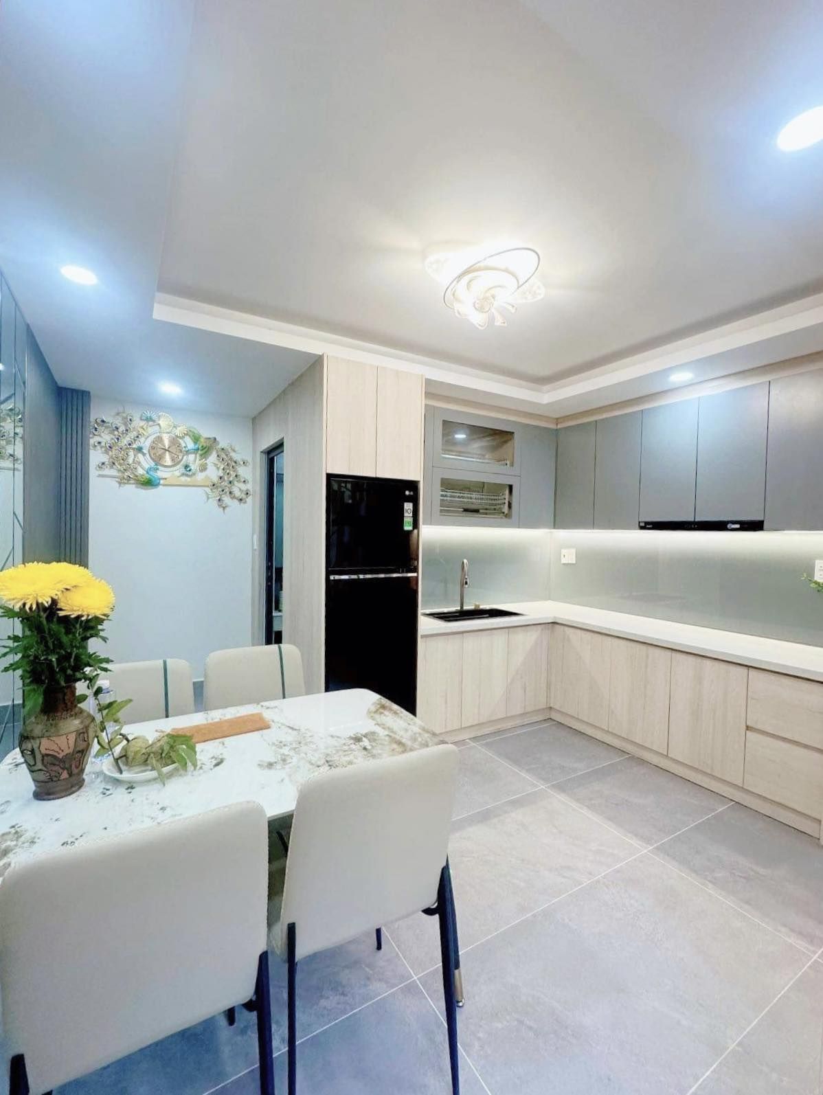 SIÊU PHẨM 46m2-5tang Trần Thánh Tông Tân Bình , oto ngủ nhà- tặng full nt , 6 tỷ nhỉnh 0932030061