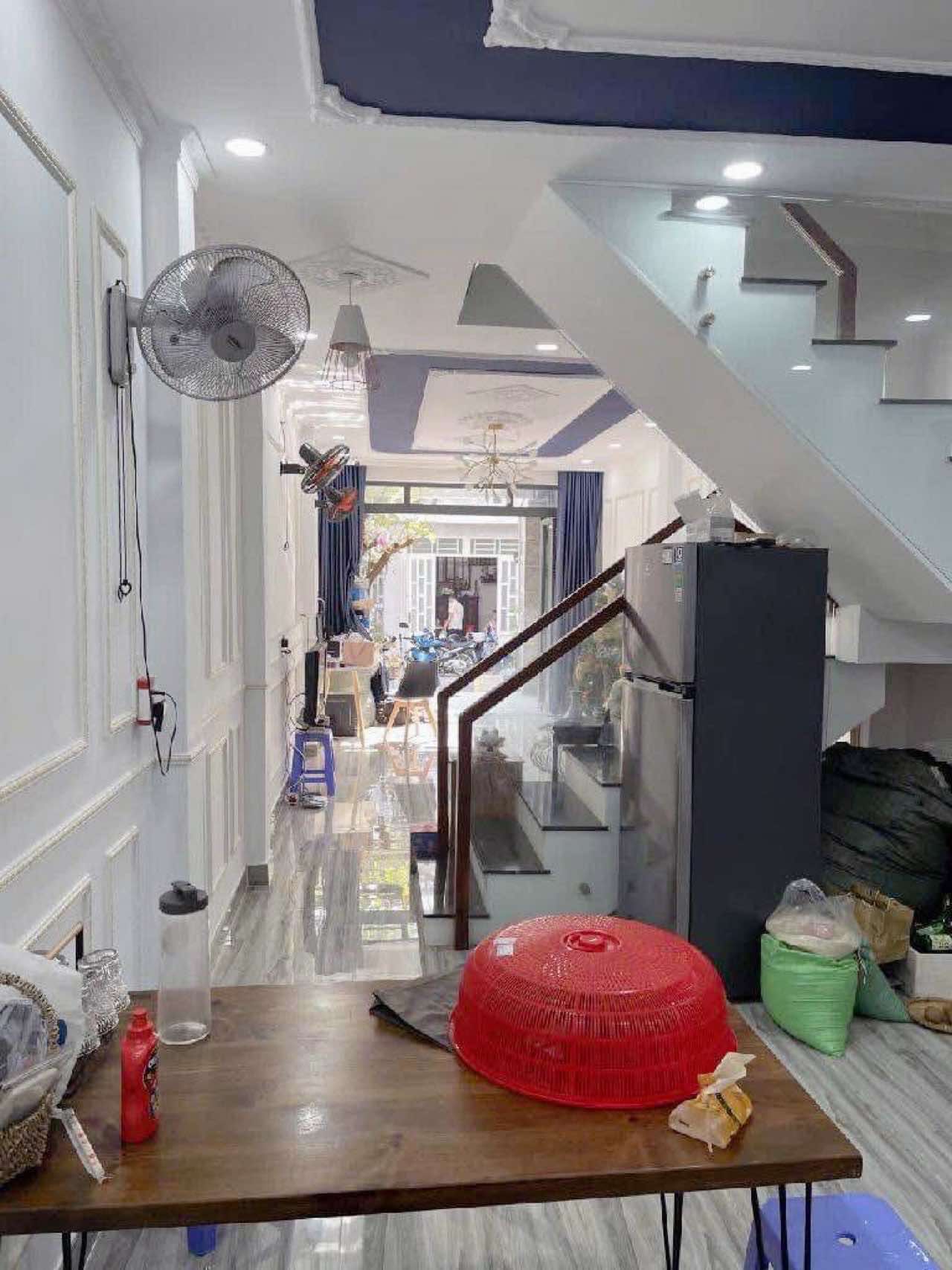Bán nhà hẻm 304 Tân Kỳ Tân Quý 69m2-2tang , xe hơi ngủ nhà - nở hậu tài lộc ,5 tỷ nhỉnh 0932030061