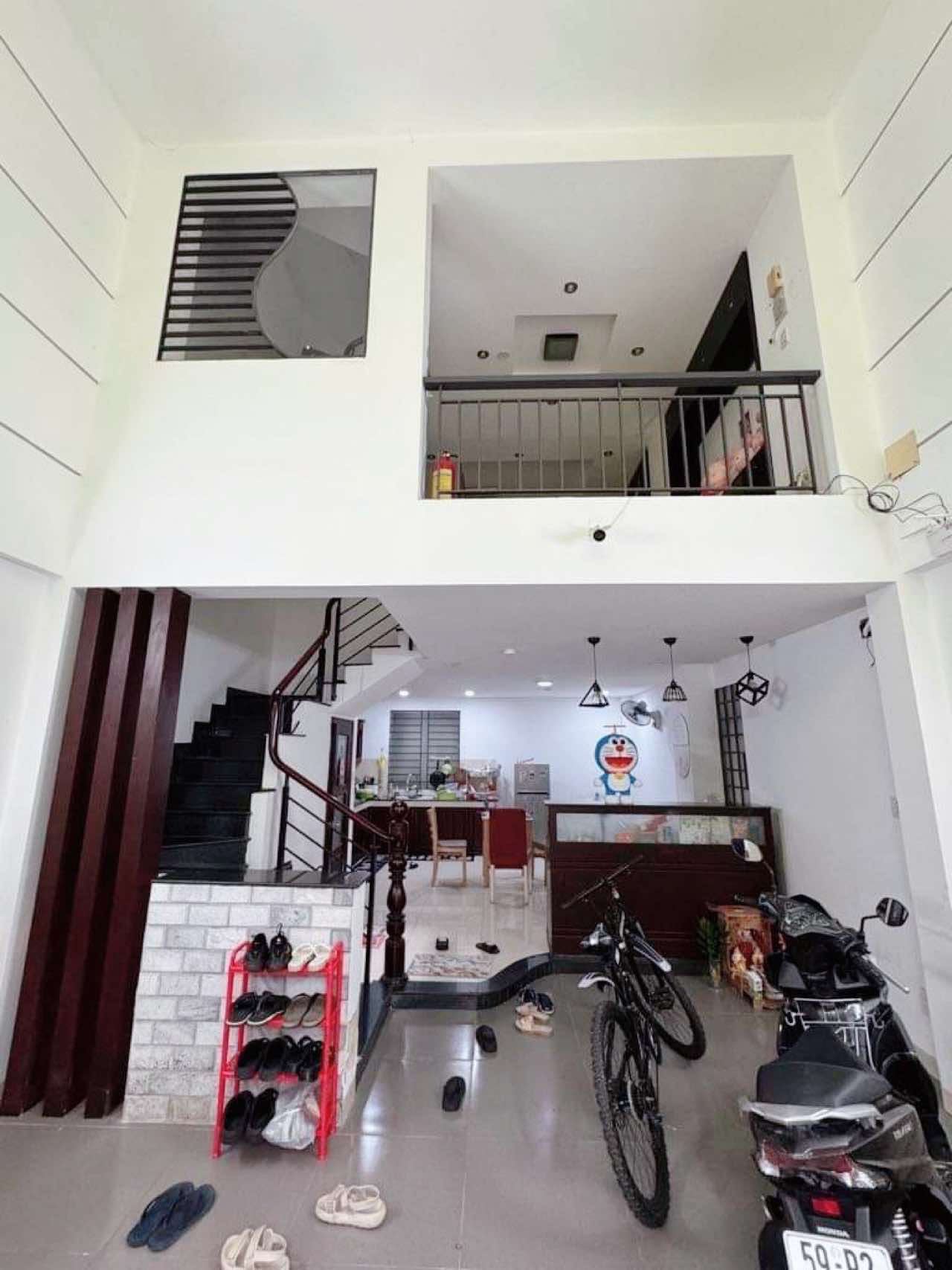 Bán nhà xe hơi ngủ nhà 52m2-5tang Cống Lở P15 Tân Bình - giáp sân bay - 6 tỷ nhỉnh 0932030061