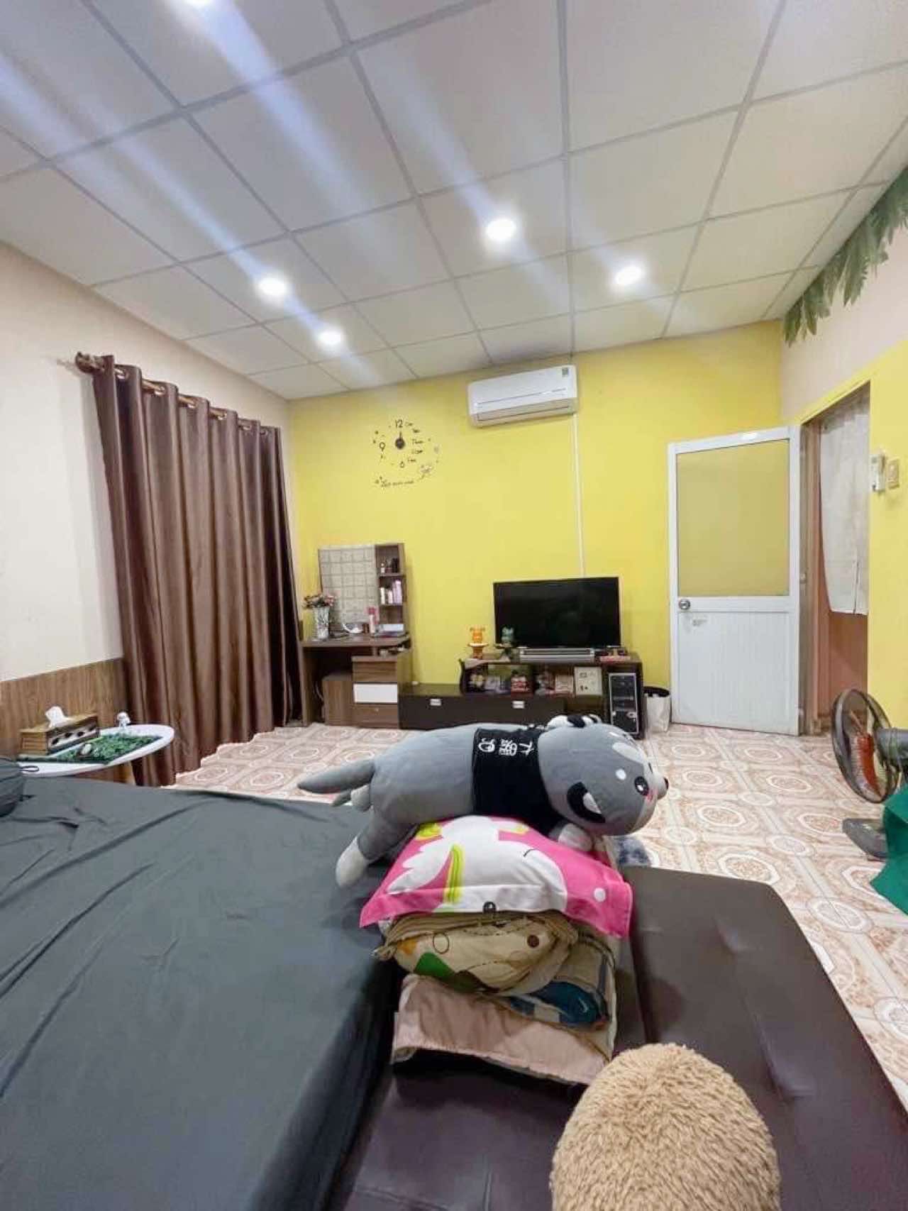 Nhà lô góc hxh thông 61m2-2tang Dương Thị Mười Q12 , ngay chợ Hạt Điều , 3 tỷ nhỉnh 0932030061