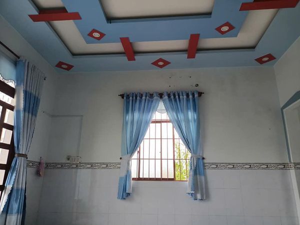 CHÍNH CHỦ, cần bán căn nhà góc 2 mặt tiền đường nhựa mỗi bên rộng 4m Phường 5. Tp Trà Vinh