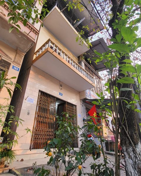 Cho thuê nhà 3 tầng, đường ngang Phan Thiết SN 167, đối diện Trường TH Phan Thiết có thể kinh doanh