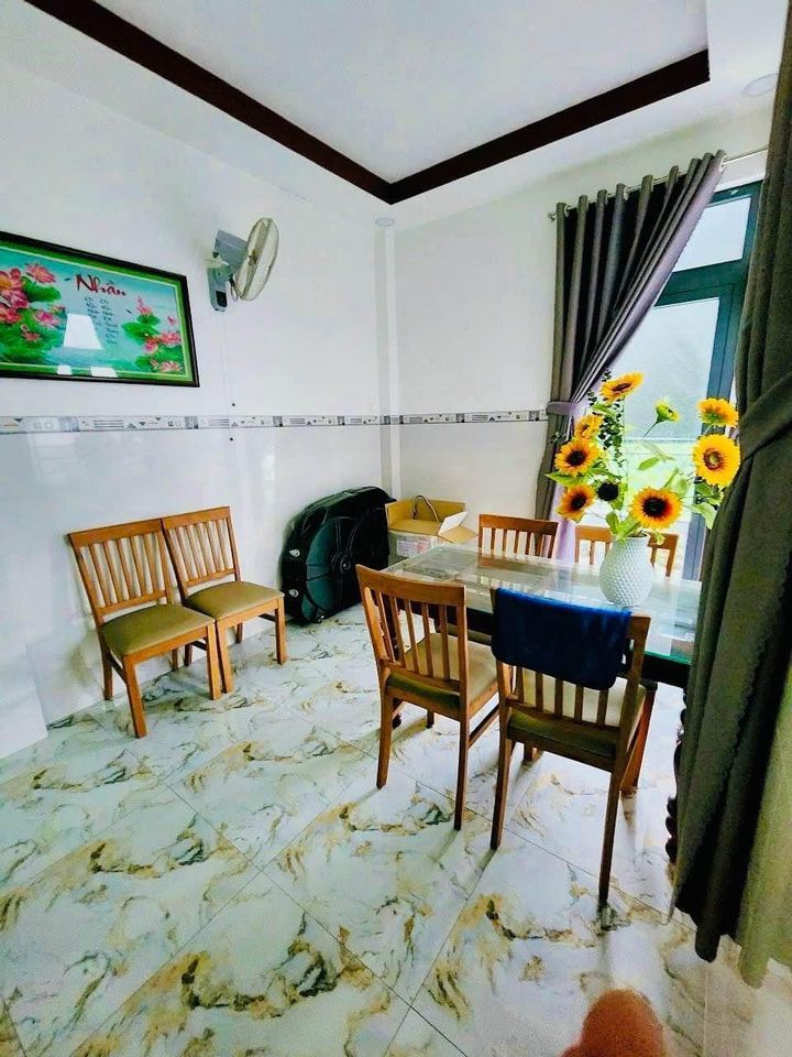 Bán nhanh nhà 3 tầng hẻm Mai Xuân Thưởng - Vĩnh Hải Tp Nha Trang