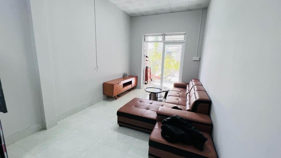 Nhà đẹp phan rang đang cần bán, thiết kế phong cách hiện đại, bên trong nhà bố trí theo sở thích củ