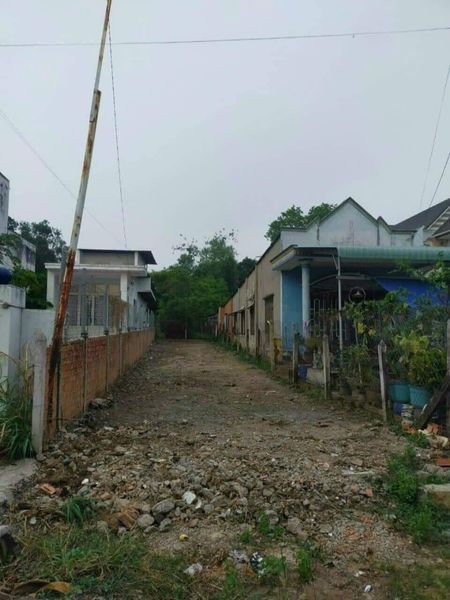 Hạ giá Bán gấp lấy tiền tiêu Tết. Mặt tiền Huỳnh Thị Hiếu. Thủ Dầu Một Bình Dương.