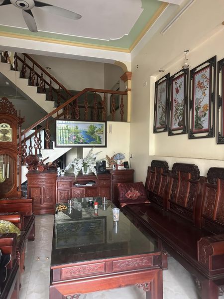 Cho thuê nhà vừa ở vừa kinh doanh ở cầu huyện thị trấn thiên tôn hoa lư ninh bình