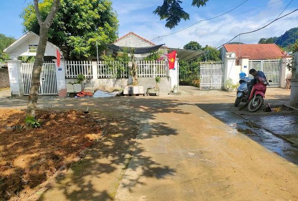 Gia đình tôi cần bán mảnh đất trung tâm thị trấn Hàng Trạm_Yên Thuỷ_Hoà Bình