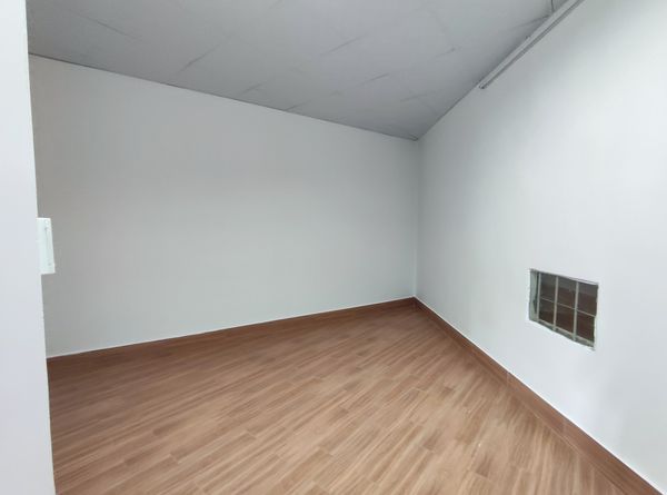 Chính chủ bán nhà mới - 4 phòng ngủ 64m2 - đường An Dương Vương - 4 tỷ 2 - trung tâm Đà Lạt