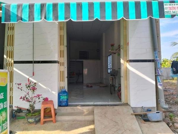 Cuối năm chủ kẹt tiền cần bán gấp 5 căn kiot mặt tiền nhựa Long tân đất đỏ