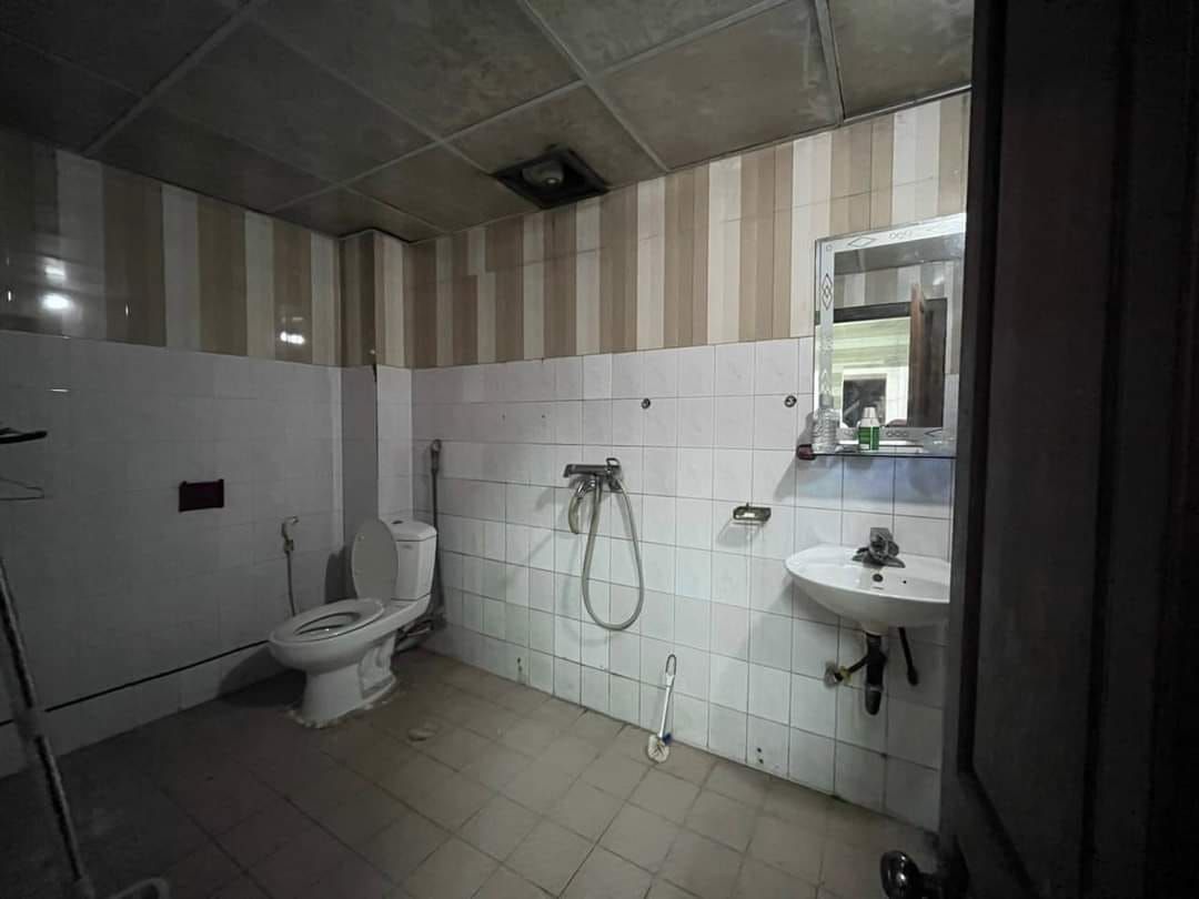 Cần Bán nhà 3 tầng có chỗ để xe oto trung tâm phường Minh khai.TP Hà Giang.