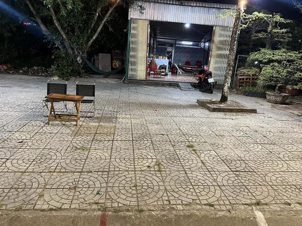 Ai cần thuê mặt bằng bán bông..dưa hấu..bưởi ngày Tết ngoài sân với bên hè lh em phường 9 tp cà mau