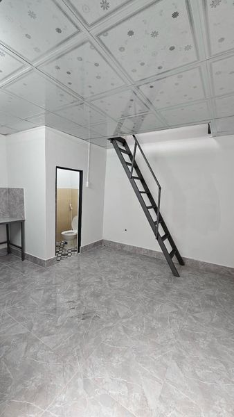 Mình có vài phòng trọ mới xây có gác Hẻm 9 Phạm Ngọc Hưng ,Ninh Kiều, Cần Thơ - giá 2.3 triệu