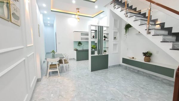 Nhà Hiệp An Thủ Dầu Một mới 100%, đường nhựa 5m thông thoáng.