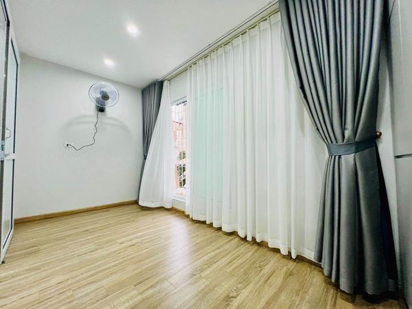 CẦN BÁN CĂN HỘ TẬP THỂ PHỐ VỌNG - GIẢI PHÓNG - NHÀ ĐẸP