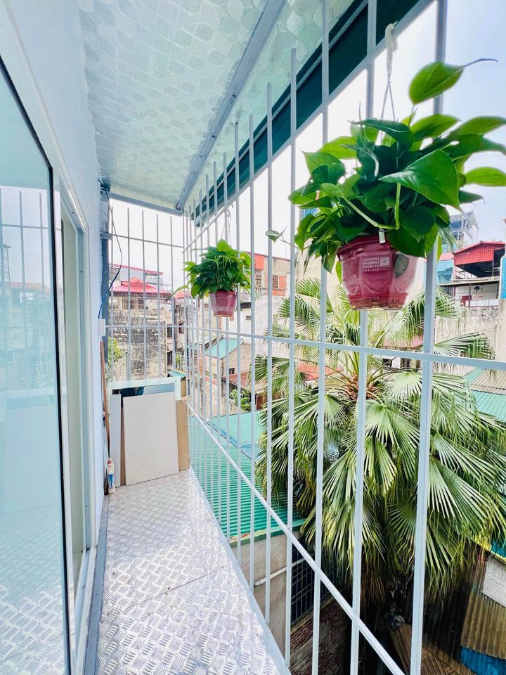 CẦN BÁN CĂN HỘ TẬP THỂ PHỐ VỌNG - GIẢI PHÓNG - NHÀ ĐẸP