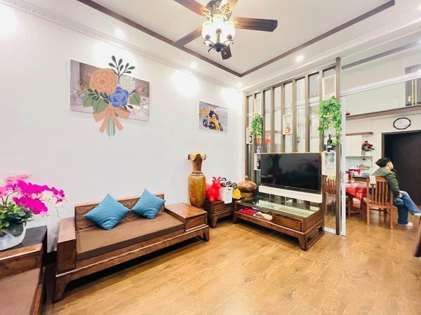 Nhà 1,5 tầng mái thái xây mới hiện đại mặt tiền 6,5m bìa 107m, thực tế rộng hơn Ỷ Lan, Nam Cường