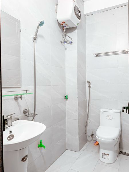 Sẵn phòng tầng 2 cần cho thuê tại trung tâm Phố Nối Hưng Yên