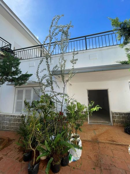 CHO THUÊ nhà sân vườn rộng, view nhìn xuống Hồ Xuân Hương đường Trần Hưng Đạo, Phường 10, Đà Lạt