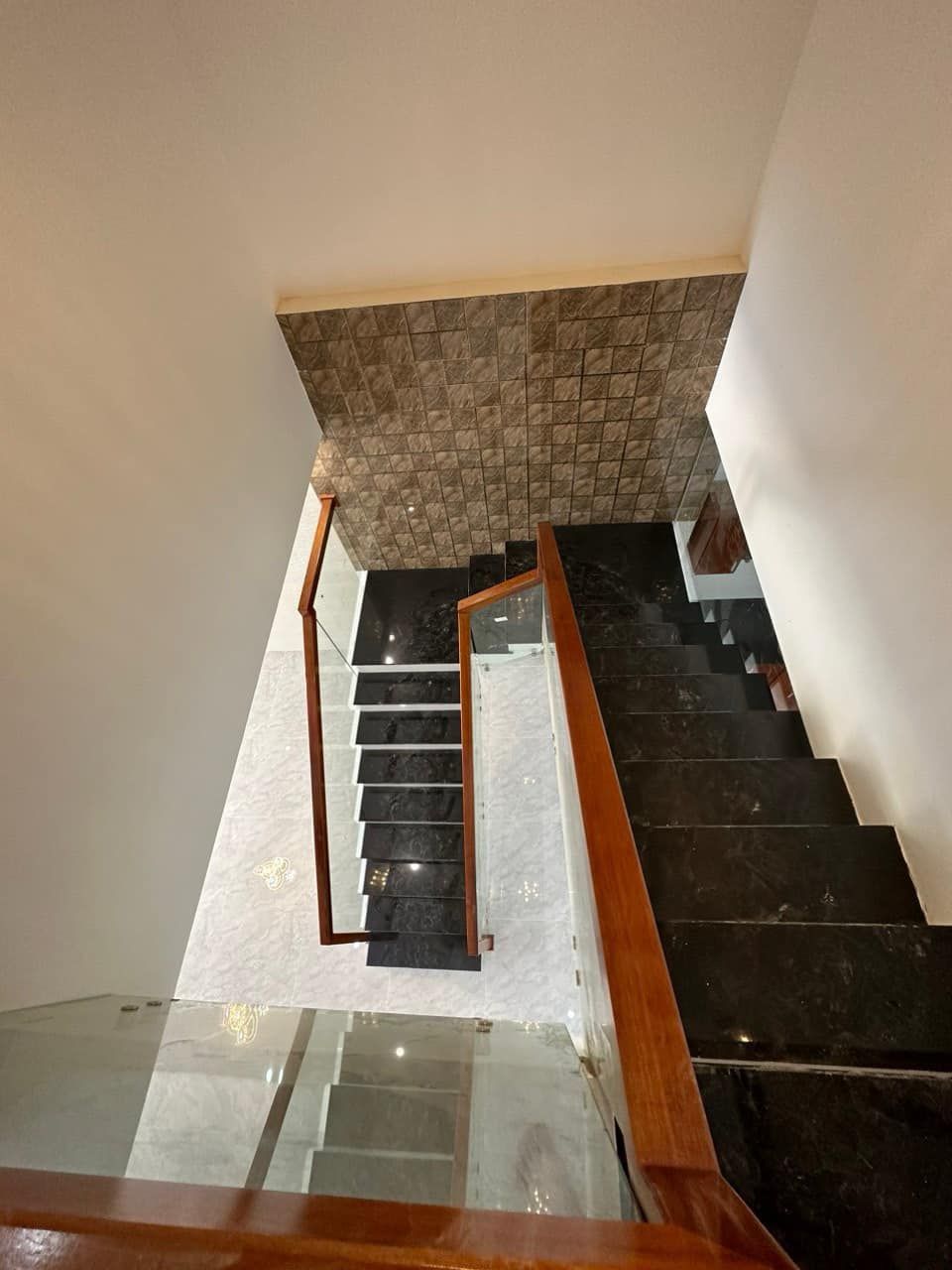 GIẢM 400tr CHO KHÁCH CHỐT NHANH NHÀ