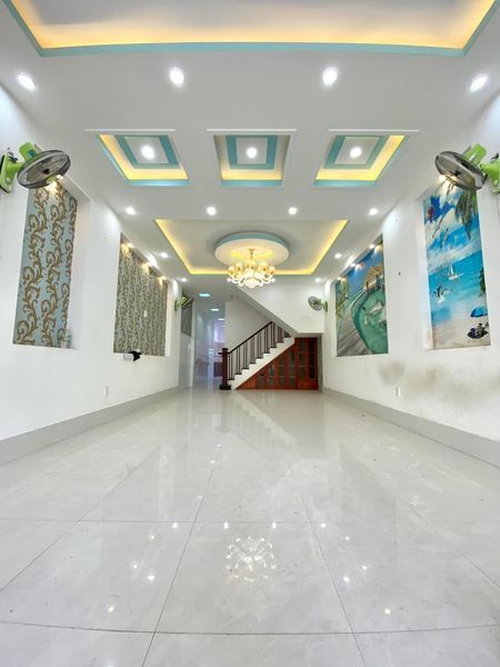 NHÀ MẶT TIỀN DT RỘNG VỊ TRÍ ĐẸP GẦN ĐẠI HỌC CÔNG NGHỆ BẾ VĂN ĐÀN P. AN HOÀ