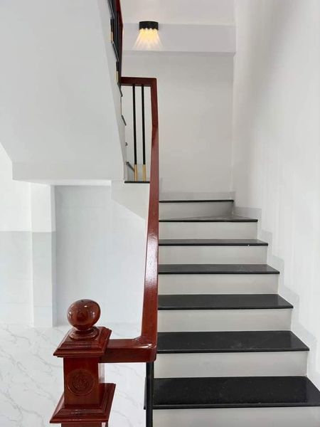 BÁN NHÀ 1 TRỆT 1 LẦU HƯỚNG NAM ĐƯỜNG SỐ 5, KDC TRÀNG AN TP BẠC LIÊU.